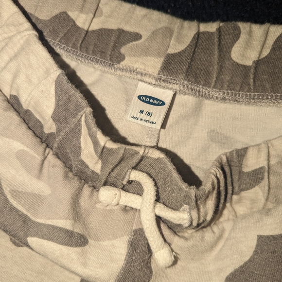 GAP Denim & Old Navy Girl's shorts size 8 bundle - Picture 2 of 10